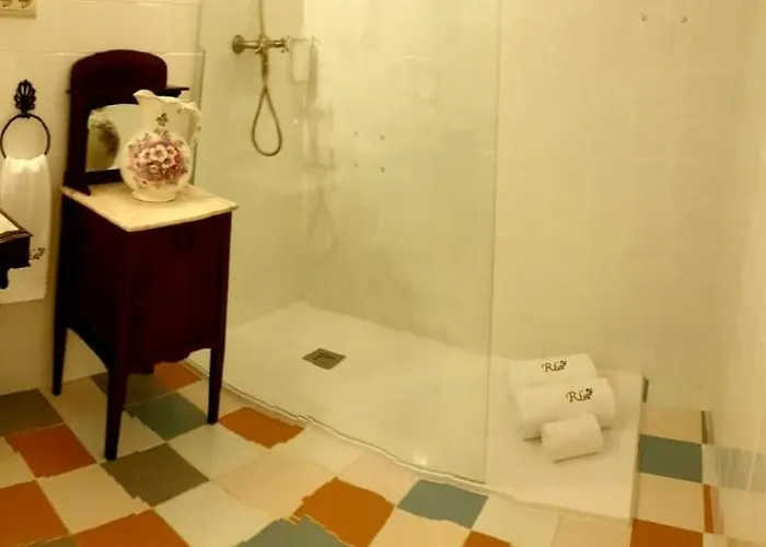 Riba Loivos Village - A